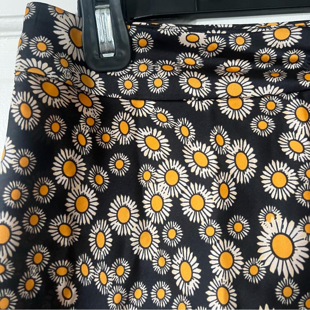 FREE PEOPLE Sunflower Skirt Size 2 - Picture 5 of 7